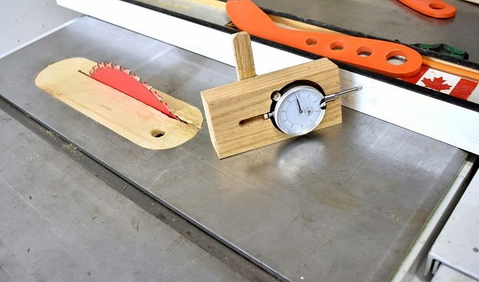 How To Align The Table Saw Fence